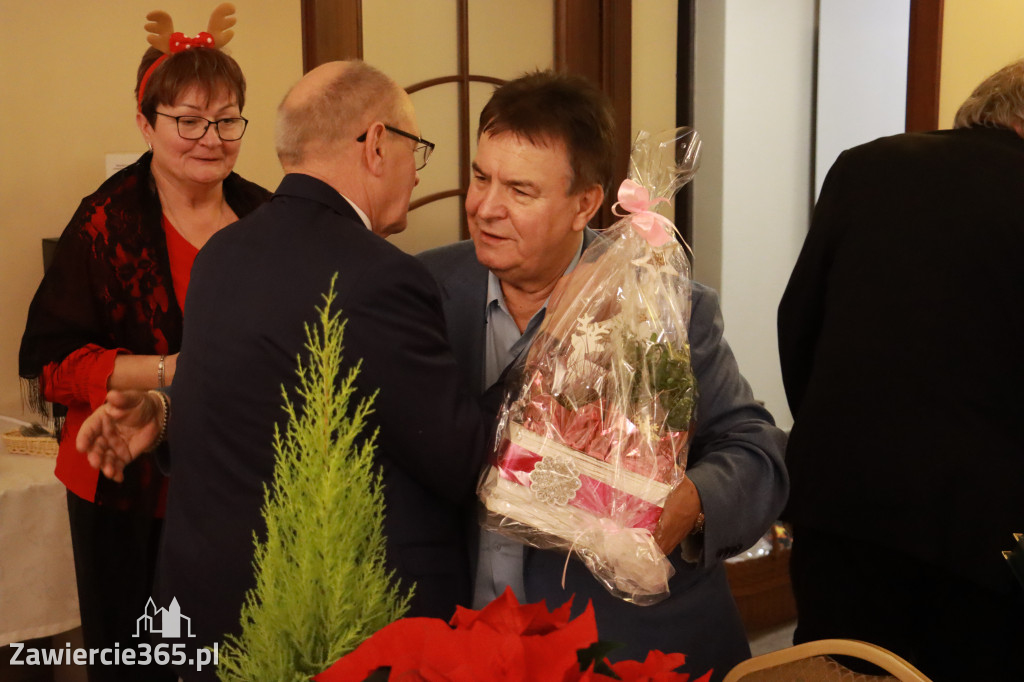 Fotorelacja: 2 Wigilijne spotkanie członków Stowarzyszenia Ruch Harcerski CZUWAJ w Zawierciu