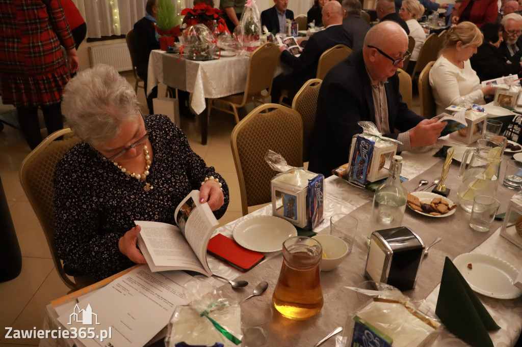 Fotorelacja: 2 Wigilijne spotkanie członków Stowarzyszenia Ruch Harcerski CZUWAJ w Zawierciu