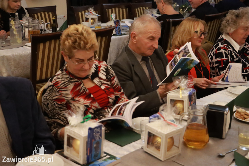 Fotorelacja: 2 Wigilijne spotkanie członków Stowarzyszenia Ruch Harcerski CZUWAJ w Zawierciu