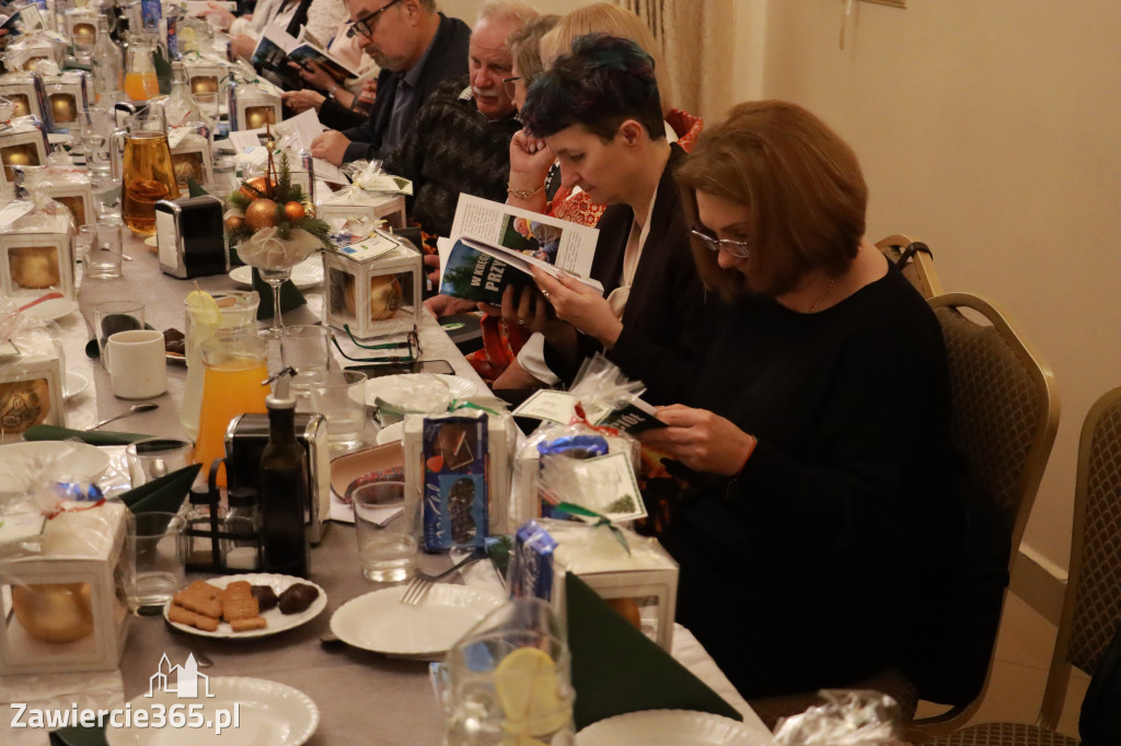 Fotorelacja: 2 Wigilijne spotkanie członków Stowarzyszenia Ruch Harcerski CZUWAJ w Zawierciu