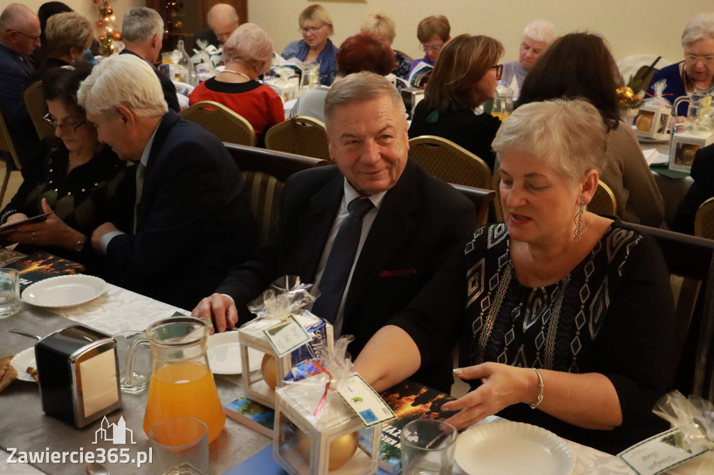 Fotorelacja: 2 Wigilijne spotkanie członków Stowarzyszenia Ruch Harcerski CZUWAJ w Zawierciu