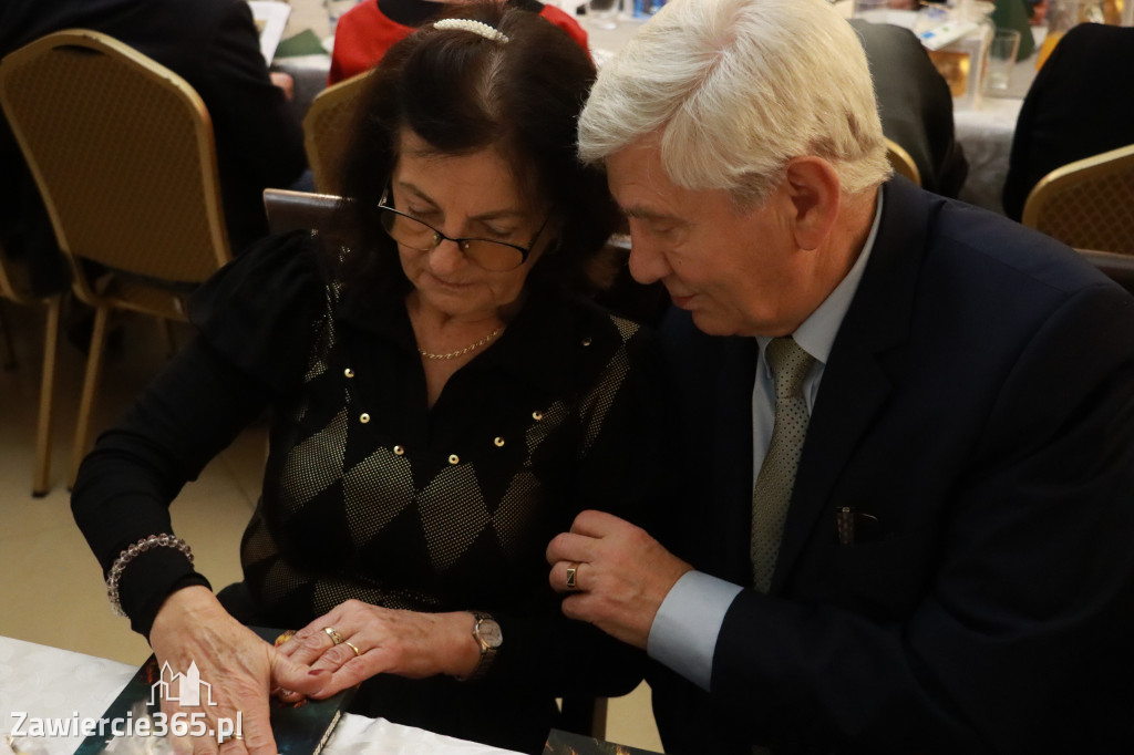 Fotorelacja: 2 Wigilijne spotkanie członków Stowarzyszenia Ruch Harcerski CZUWAJ w Zawierciu