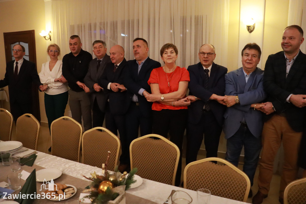 Fotorelacja: 2 Wigilijne spotkanie członków Stowarzyszenia Ruch Harcerski CZUWAJ w Zawierciu