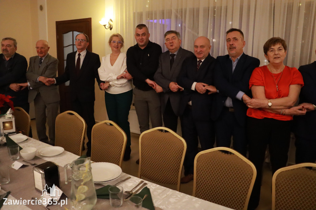 Fotorelacja: 2 Wigilijne spotkanie członków Stowarzyszenia Ruch Harcerski CZUWAJ w Zawierciu