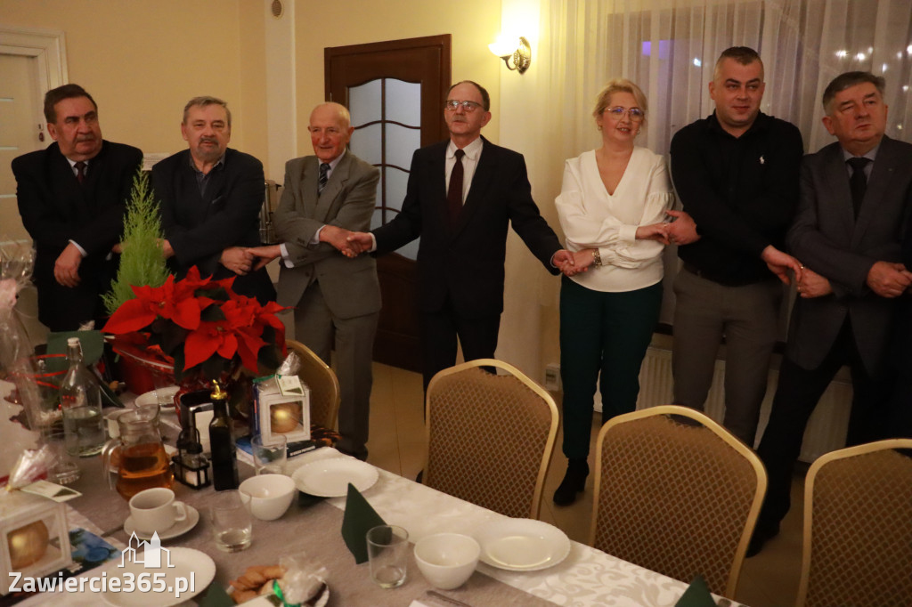 Fotorelacja: 2 Wigilijne spotkanie członków Stowarzyszenia Ruch Harcerski CZUWAJ w Zawierciu