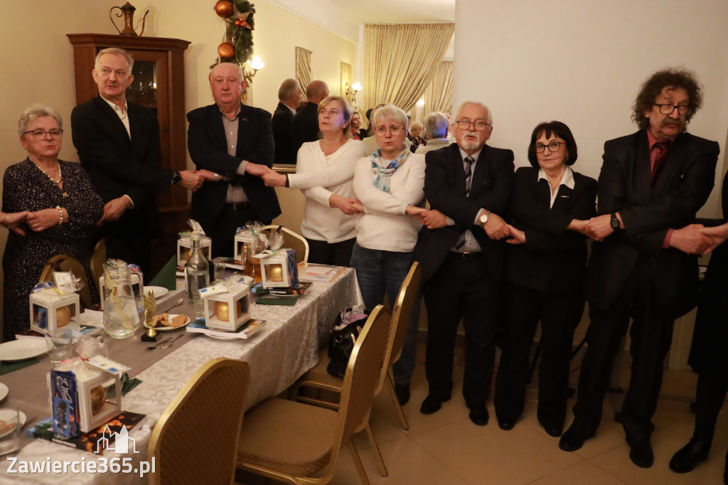 Fotorelacja: 2 Wigilijne spotkanie członków Stowarzyszenia Ruch Harcerski CZUWAJ w Zawierciu