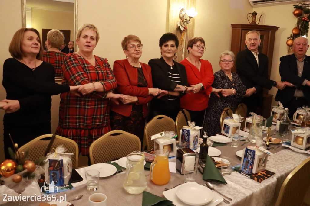 Fotorelacja: 2 Wigilijne spotkanie członków Stowarzyszenia Ruch Harcerski CZUWAJ w Zawierciu