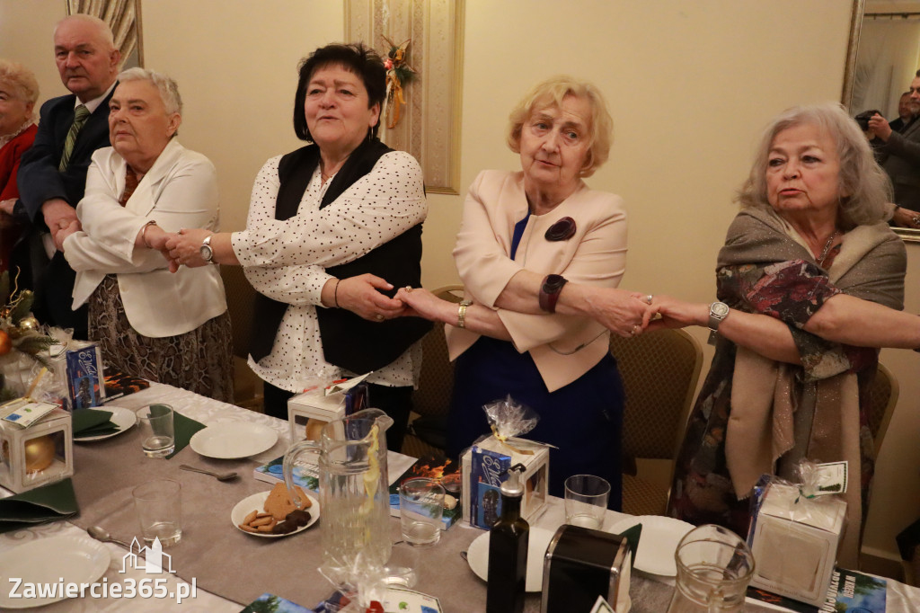 Fotorelacja: 2 Wigilijne spotkanie członków Stowarzyszenia Ruch Harcerski CZUWAJ w Zawierciu