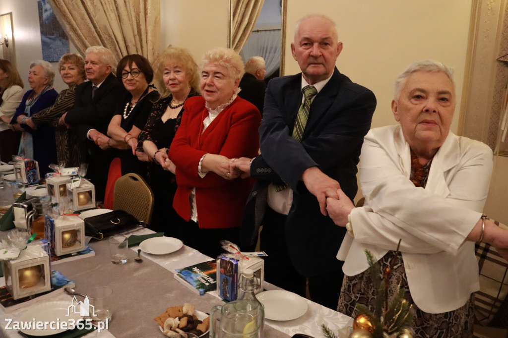 Fotorelacja: 2 Wigilijne spotkanie członków Stowarzyszenia Ruch Harcerski CZUWAJ w Zawierciu