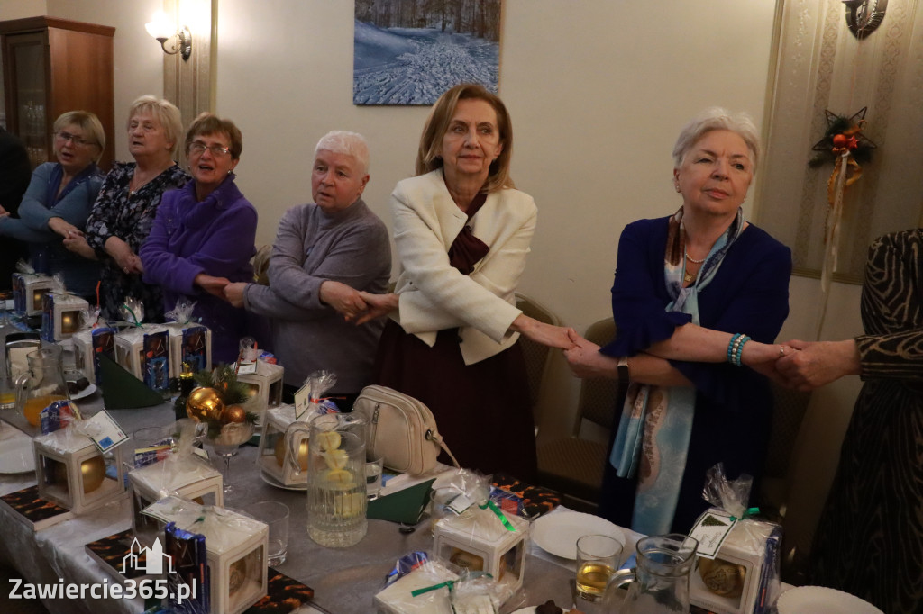 Fotorelacja: 2 Wigilijne spotkanie członków Stowarzyszenia Ruch Harcerski CZUWAJ w Zawierciu