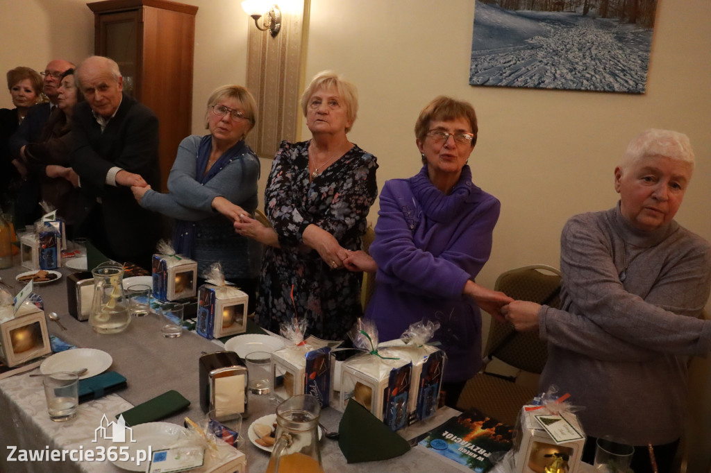 Fotorelacja: 2 Wigilijne spotkanie członków Stowarzyszenia Ruch Harcerski CZUWAJ w Zawierciu