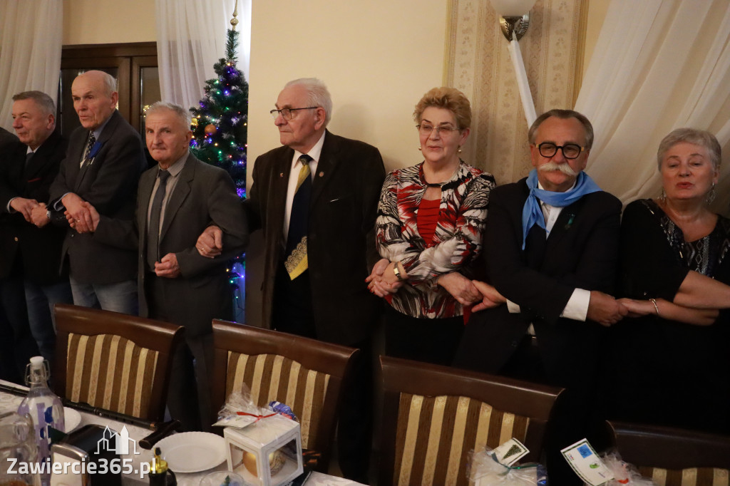 Fotorelacja: 2 Wigilijne spotkanie członków Stowarzyszenia Ruch Harcerski CZUWAJ w Zawierciu