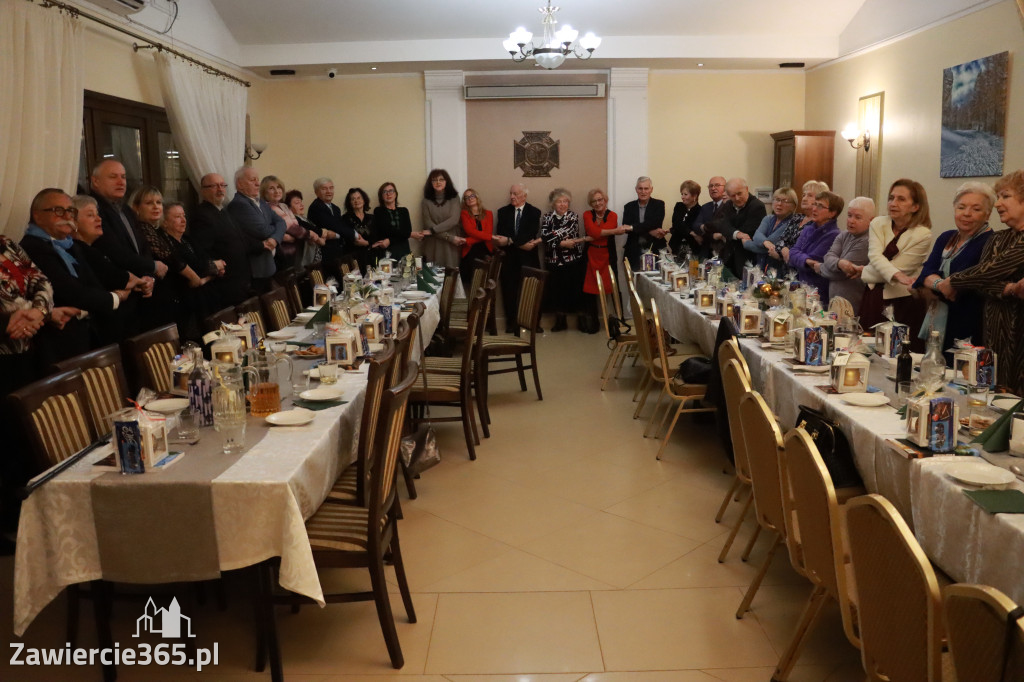 Fotorelacja: 2 Wigilijne spotkanie członków Stowarzyszenia Ruch Harcerski CZUWAJ w Zawierciu