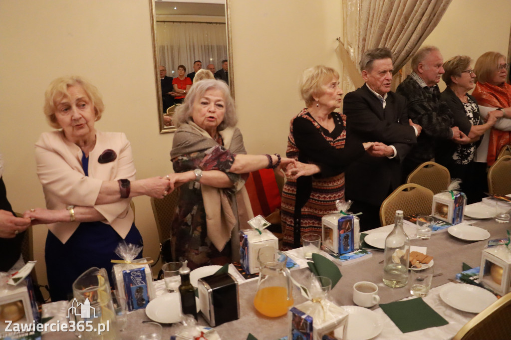 Fotorelacja: 2 Wigilijne spotkanie członków Stowarzyszenia Ruch Harcerski CZUWAJ w Zawierciu