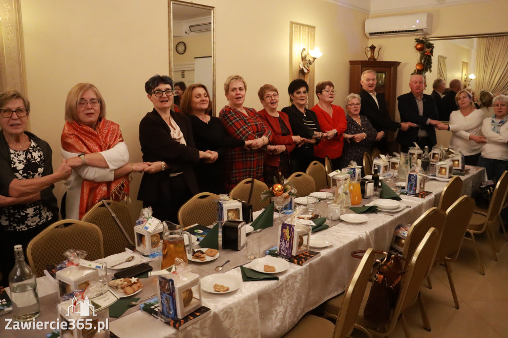 Fotorelacja: 2 Wigilijne spotkanie członków Stowarzyszenia Ruch Harcerski CZUWAJ w Zawierciu