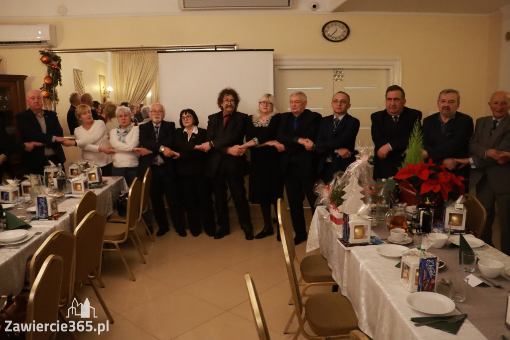 Fotorelacja: 2 Wigilijne spotkanie członków Stowarzyszenia Ruch Harcerski CZUWAJ w Zawierciu