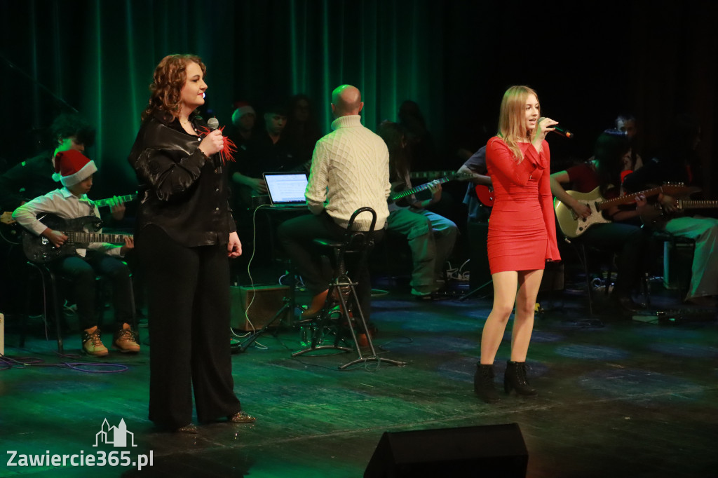 Fotorelacja: Koncert Kolęd na rockowo w MOK Zawiercie