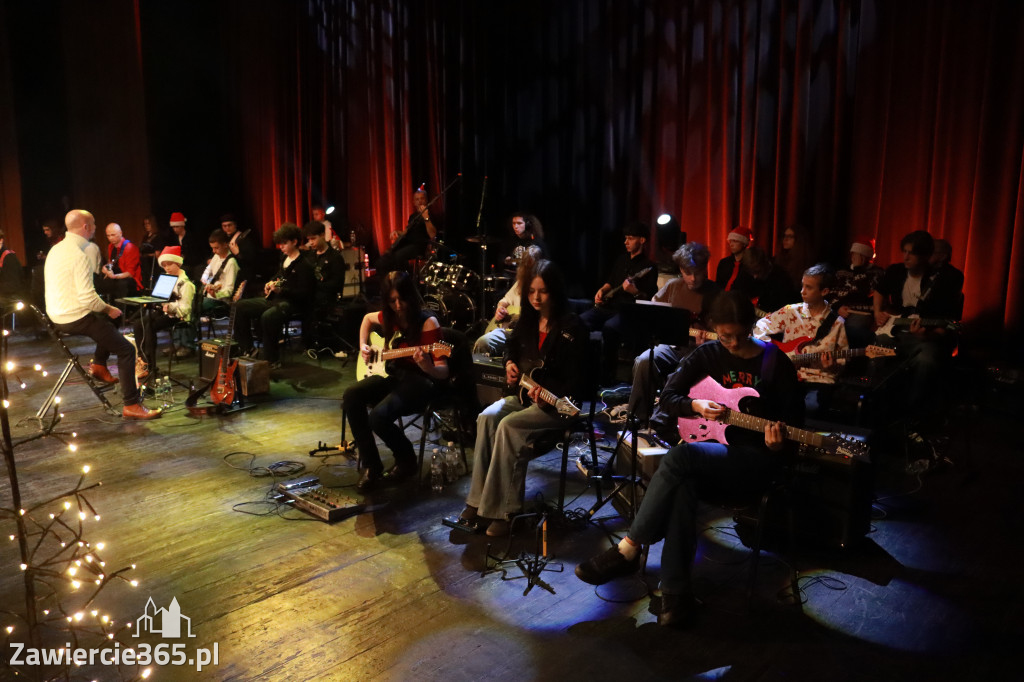 Fotorelacja: Koncert Kolęd na rockowo w MOK Zawiercie