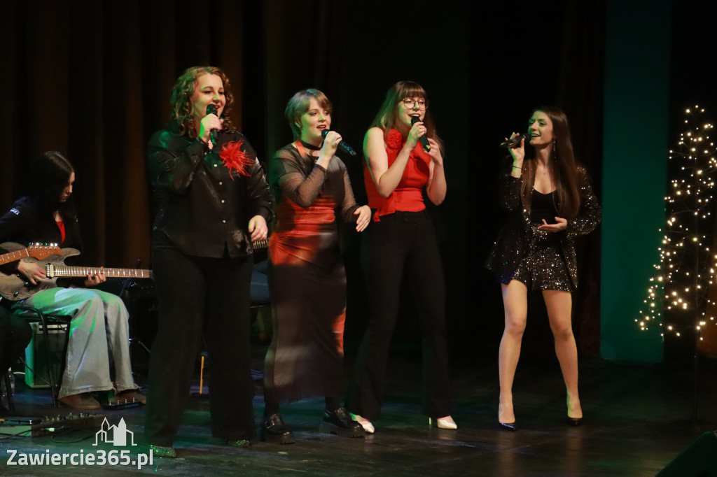 Fotorelacja: Koncert Kolęd na rockowo w MOK Zawiercie