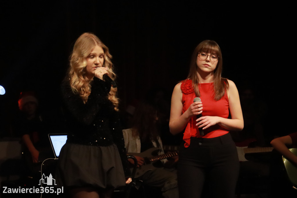 Fotorelacja: Koncert Kolęd na rockowo w MOK Zawiercie