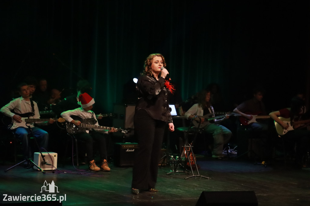Fotorelacja: Koncert Kolęd na rockowo w MOK Zawiercie