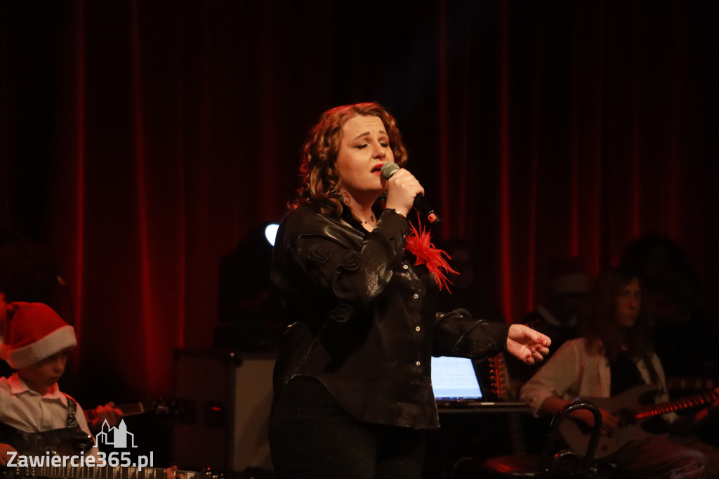 Fotorelacja: Koncert Kolęd na rockowo w MOK Zawiercie