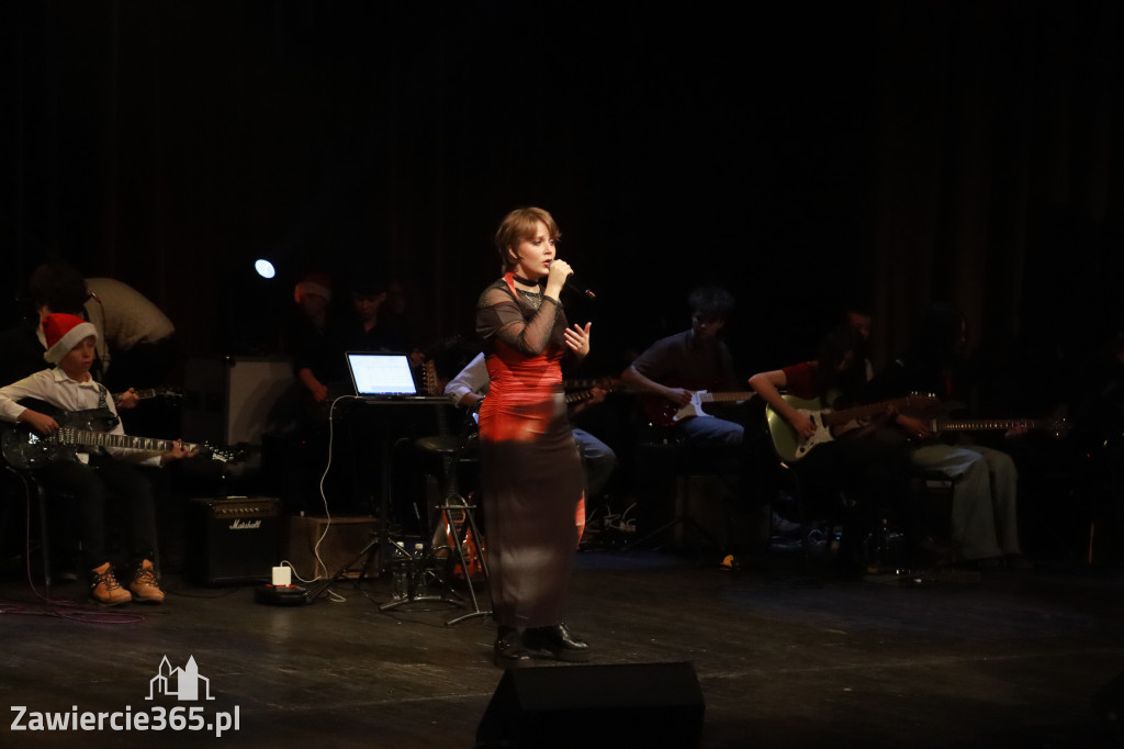 Fotorelacja: Koncert Kolęd na rockowo w MOK Zawiercie