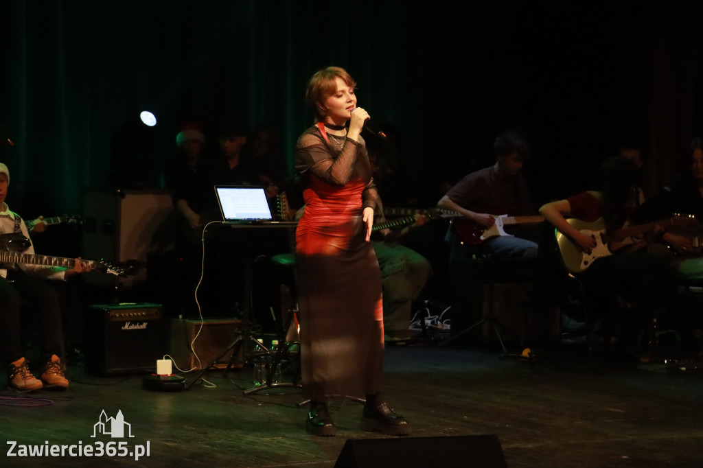 Fotorelacja: Koncert Kolęd na rockowo w MOK Zawiercie
