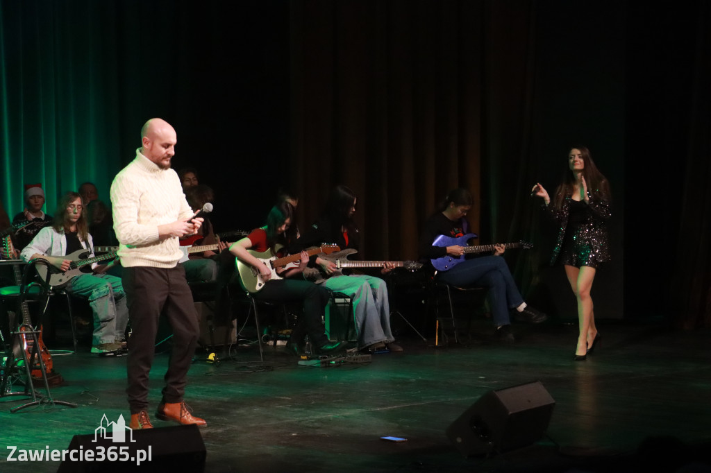 Fotorelacja: Koncert Kolęd na rockowo w MOK Zawiercie