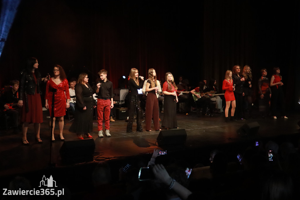 Fotorelacja: Koncert Kolęd na rockowo w MOK Zawiercie
