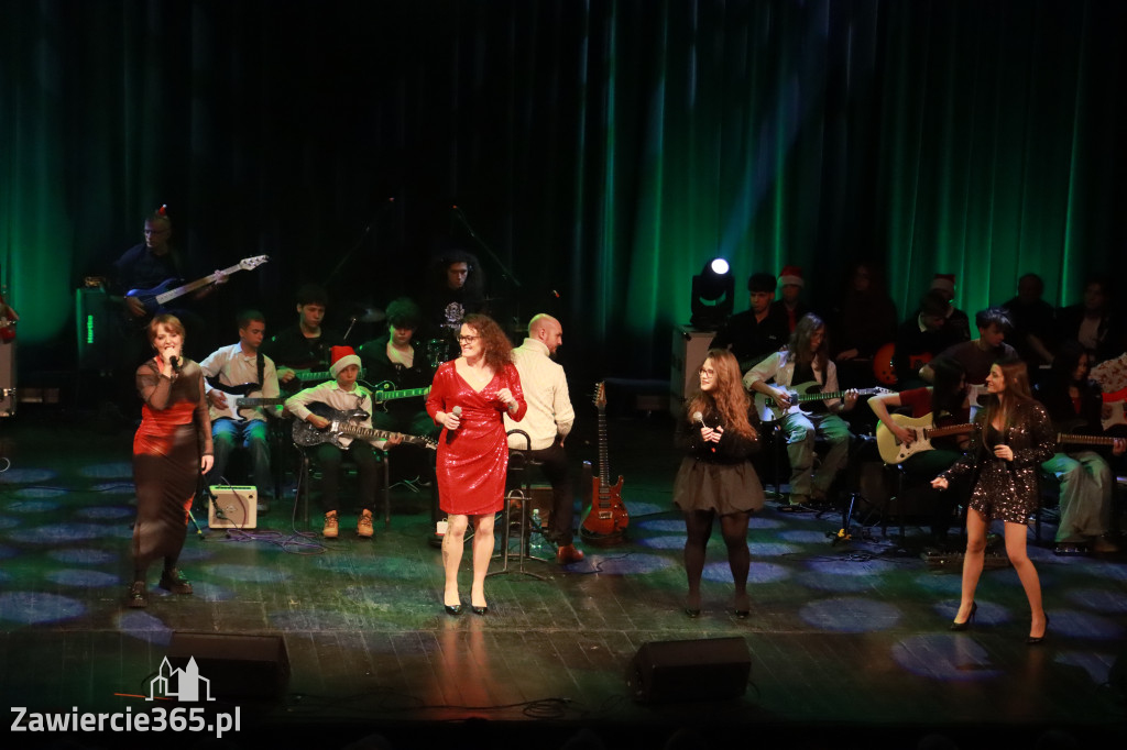 Fotorelacja: Koncert Kolęd na rockowo w MOK Zawiercie