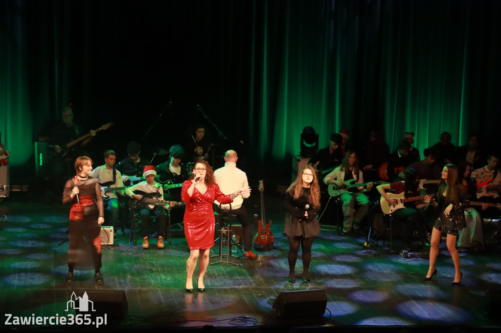 Fotorelacja: Koncert Kolęd na rockowo w MOK Zawiercie