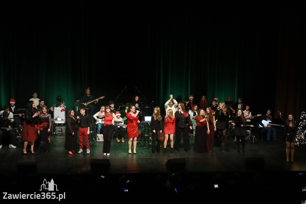 Fotorelacja: Koncert Kolęd na rockowo w MOK Zawiercie