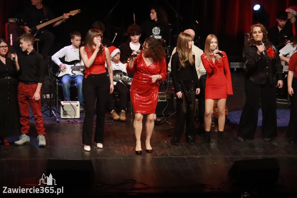 Fotorelacja: Koncert Kolęd na rockowo w MOK Zawiercie