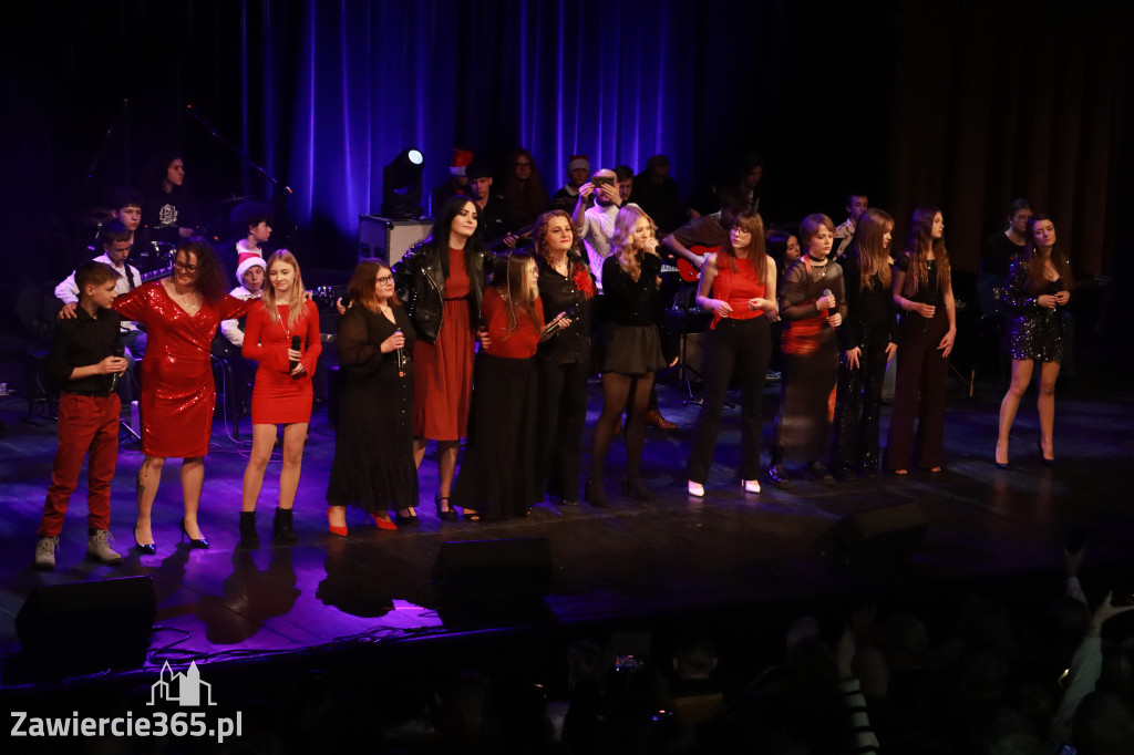 Fotorelacja: Koncert Kolęd na rockowo w MOK Zawiercie
