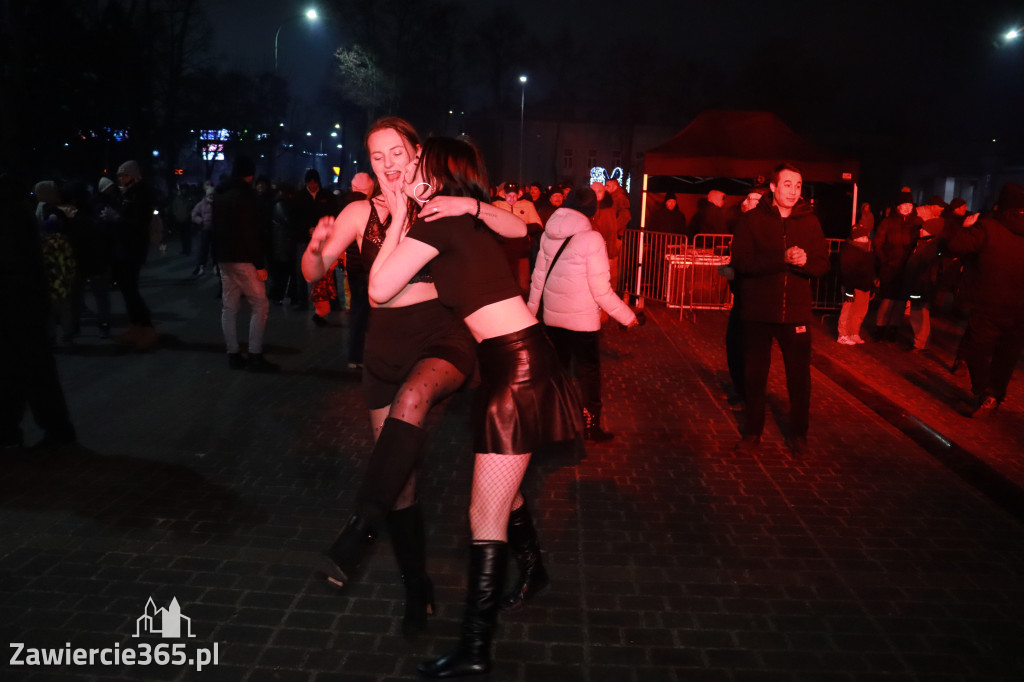 Fotorelacja: Zawierciański Sylwester 2025