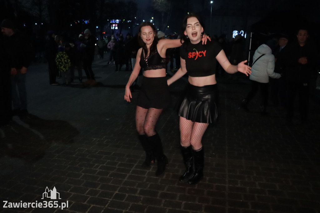 Fotorelacja: Zawierciański Sylwester 2025