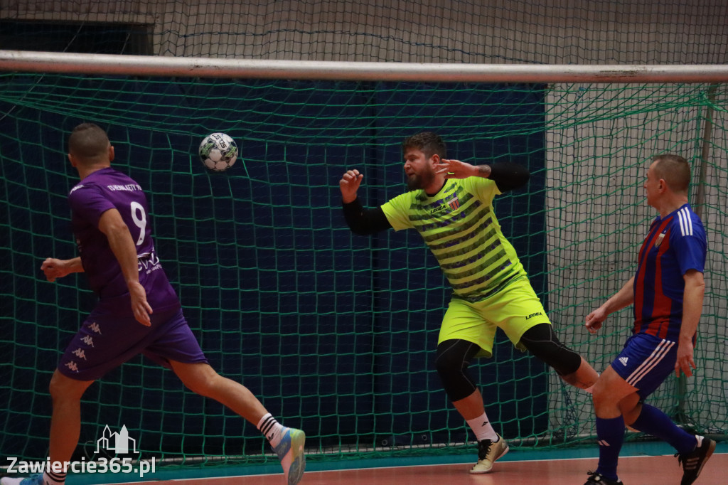 Fotorelacja I: XXXV Mistrzostwa Polski Oldbojów w halowej piłce nożnej w Zawierciu