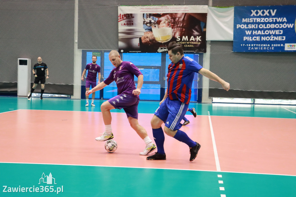 Fotorelacja I: XXXV Mistrzostwa Polski Oldbojów w halowej piłce nożnej w Zawierciu