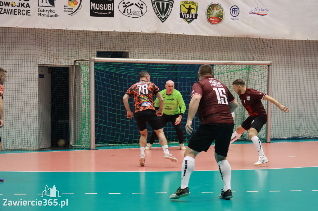 Fotorelacja I: XXXV Mistrzostwa Polski Oldbojów w halowej piłce nożnej w Zawierciu