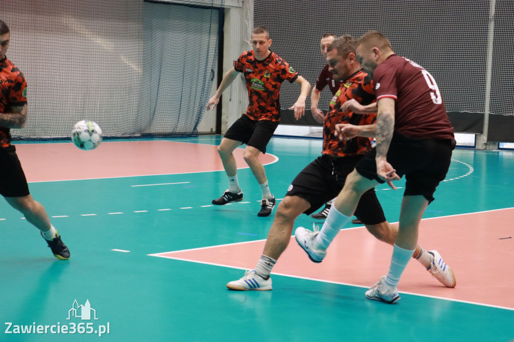 Fotorelacja I: XXXV Mistrzostwa Polski Oldbojów w halowej piłce nożnej w Zawierciu
