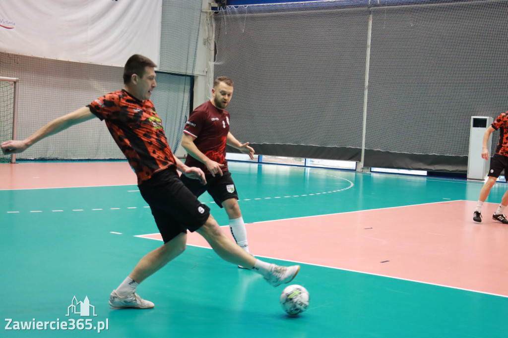 Fotorelacja I: XXXV Mistrzostwa Polski Oldbojów w halowej piłce nożnej w Zawierciu