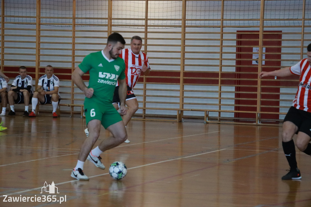 Fotorelacja I: XXXV Mistrzostwa Polski Oldbojów w halowej piłce nożnej w Zawierciu