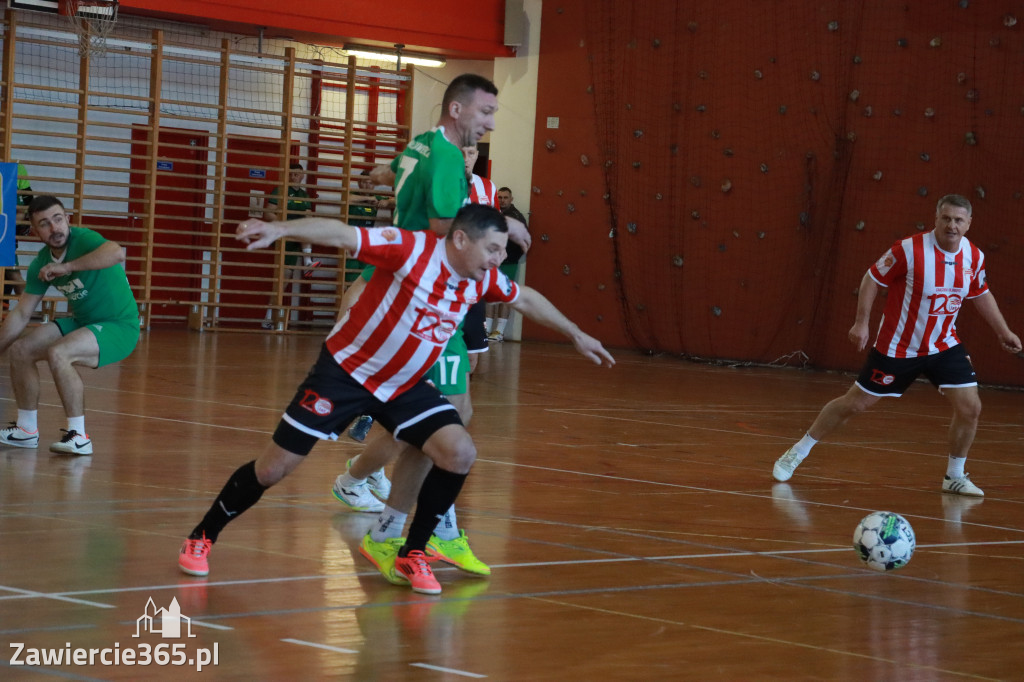 Fotorelacja I: XXXV Mistrzostwa Polski Oldbojów w halowej piłce nożnej w Zawierciu