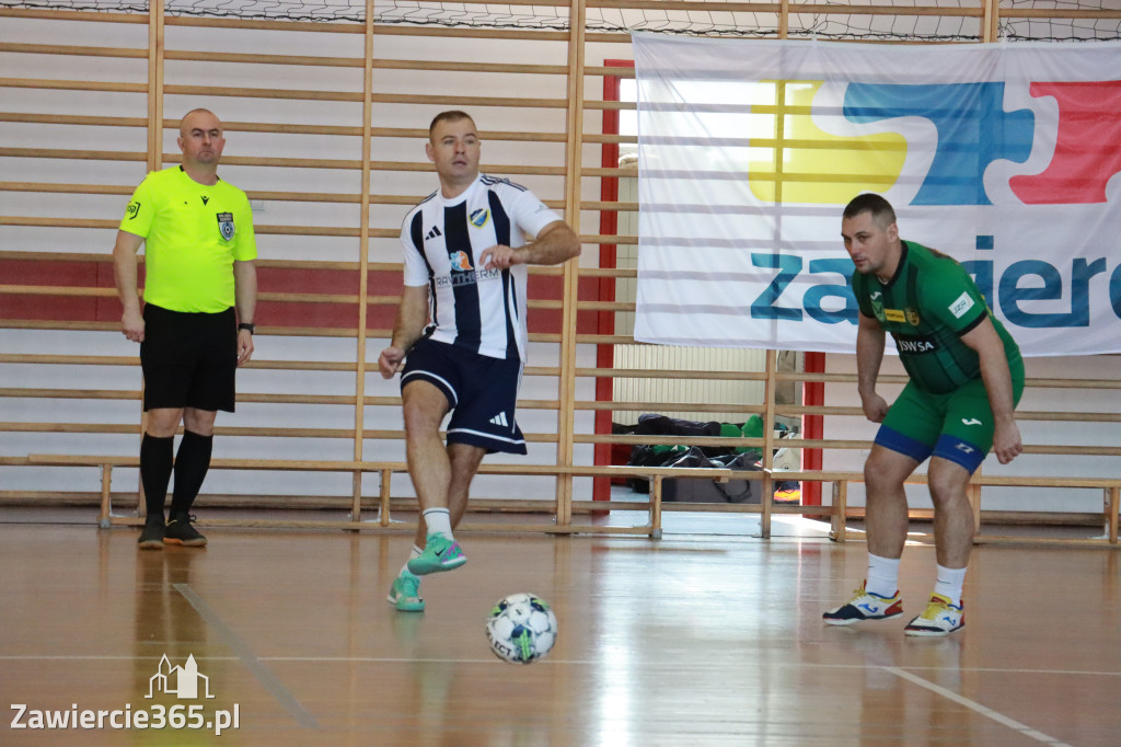 Fotorelacja I: XXXV Mistrzostwa Polski Oldbojów w halowej piłce nożnej w Zawierciu