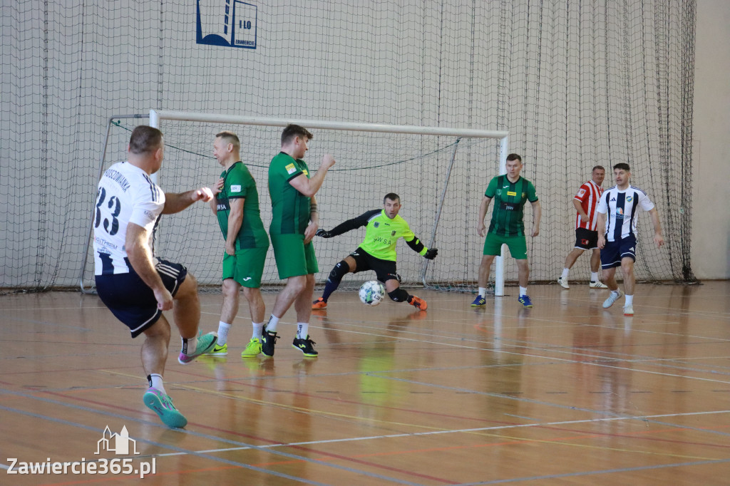 Fotorelacja I: XXXV Mistrzostwa Polski Oldbojów w halowej piłce nożnej w Zawierciu