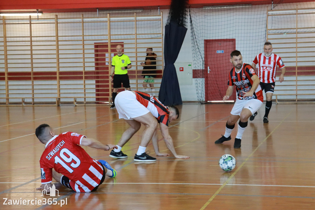 Fotorelacja I: XXXV Mistrzostwa Polski Oldbojów w halowej piłce nożnej w Zawierciu