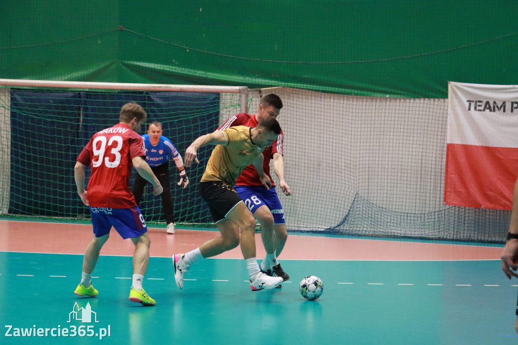 Fotorelacja I: XXXV Mistrzostwa Polski Oldbojów w halowej piłce nożnej w Zawierciu