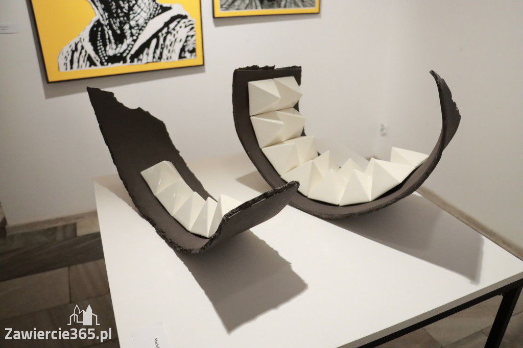 Fotorelacja: Finisaż wystawy „ARTYŚCI NA 110” w Zawierciu