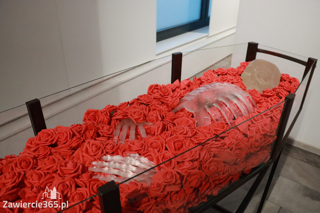 Fotorelacja: Finisaż wystawy „ARTYŚCI NA 110” w Zawierciu